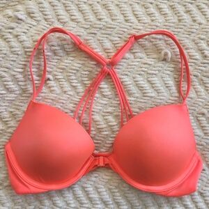 Victoria's Secret Very Sexy Push Up 32C Front Close bra